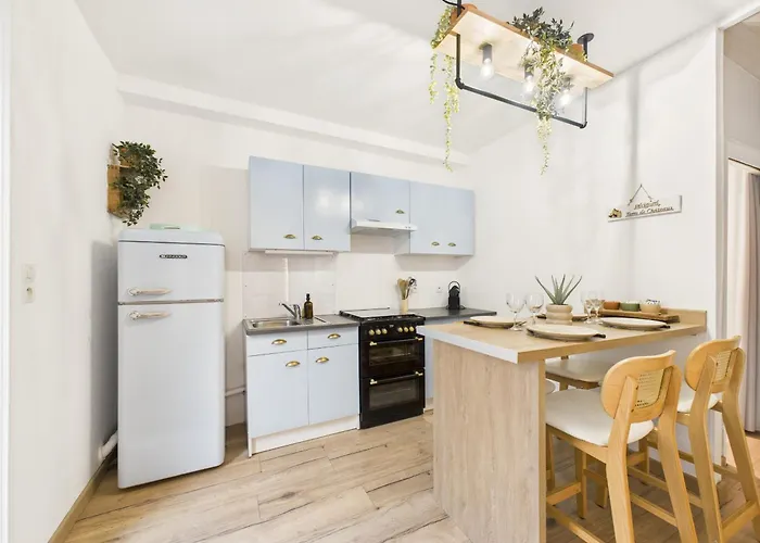 Dom wakacyjny Jolie Maison Pour 4 A Proximite Du Centre *